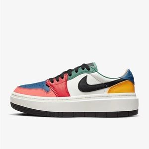 Women’s Nike sneakers
